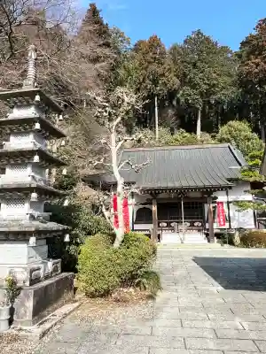 泉福寺の{uncategorized: "未分類", other: "その他", undefined: "問題あり", building: "その他建物", grave: "お墓", sacred_gate: "鳥居", guardian: "狛犬", statue: "像", buddha: "仏像", history: "歴史", nature: "自然", garden: "庭園", animal: "動物", pagoda: "塔", temizu: "手水舎", mountain_gate: "山門・神門", sanctuary: "本殿・本堂", subordinate: "末社・摂社", art: "芸術", scenery: "景色", jizo: "地蔵", ema: "絵馬", goshuin: "御朱印", omikuji: "おみくじ", items: "授与品その他", amulet: "お守り", goshuincho: "御朱印帳", eats: "食事", festival: "お祭り", votive_dance: "神楽", shichigosan: "七五三参", wedding: "結婚式", experience: "体験その他", initially: "初詣", around: "周辺", anti_infection: "感染症対策"}
