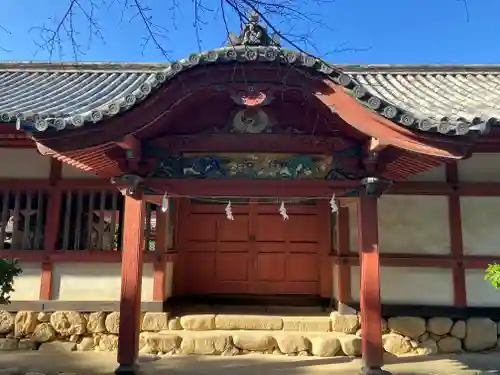 伊佐爾波神社の本殿