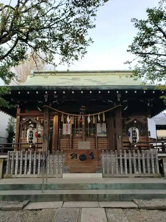 本郷氷川神社の本殿・本堂