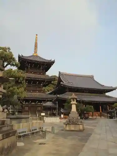 水間寺の本殿