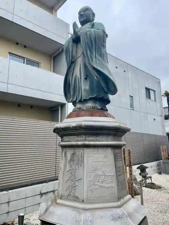 妙泉寺の{uncategorized: "未分類", other: "その他", undefined: "問題あり", building: "その他建物", grave: "お墓", sacred_gate: "鳥居", guardian: "狛犬", statue: "像", buddha: "仏像", history: "歴史", nature: "自然", garden: "庭園", animal: "動物", pagoda: "塔", temizu: "手水舎", mountain_gate: "山門・神門", sanctuary: "本殿・本堂", subordinate: "末社・摂社", art: "芸術", scenery: "景色", jizo: "地蔵", ema: "絵馬", goshuin: "御朱印", omikuji: "おみくじ", items: "授与品その他", amulet: "お守り", goshuincho: "御朱印帳", eats: "食事", festival: "お祭り", votive_dance: "神楽", shichigosan: "七五三参", wedding: "結婚式", experience: "体験その他", initially: "初詣", around: "周辺", anti_infection: "感染症対策"}