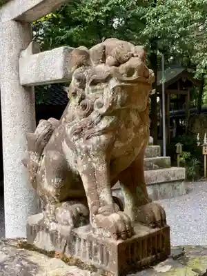 諸羽神社の狛犬