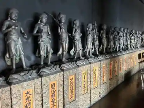 最福寺別院江の島大師の仏像