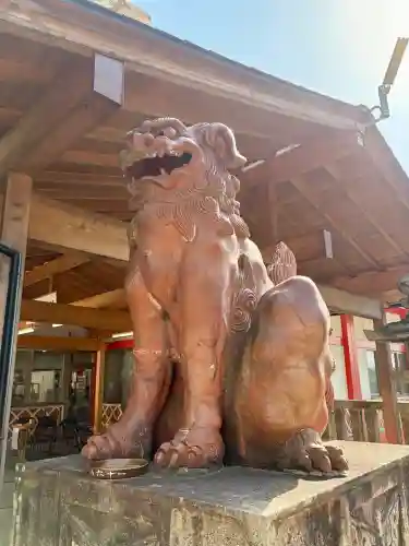 由加山 由加神社本宮の{uncategorized: "未分類", other: "その他", undefined: "問題あり", building: "その他建物", grave: "お墓", sacred_gate: "鳥居", guardian: "狛犬", statue: "像", buddha: "仏像", history: "歴史", nature: "自然", garden: "庭園", animal: "動物", pagoda: "塔", temizu: "手水舎", mountain_gate: "山門・神門", sanctuary: "本殿・本堂", subordinate: "末社・摂社", art: "芸術", scenery: "景色", jizo: "地蔵", ema: "絵馬", goshuin: "御朱印", omikuji: "おみくじ", items: "授与品その他", amulet: "お守り", goshuincho: "御朱印帳", eats: "食事", festival: "お祭り", votive_dance: "神楽", shichigosan: "七五三参", wedding: "結婚式", experience: "体験その他", initially: "初詣", around: "周辺", anti_infection: "感染症対策"}