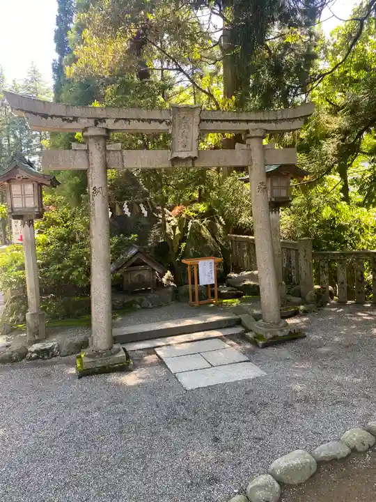 白山比咩神社(石川県)