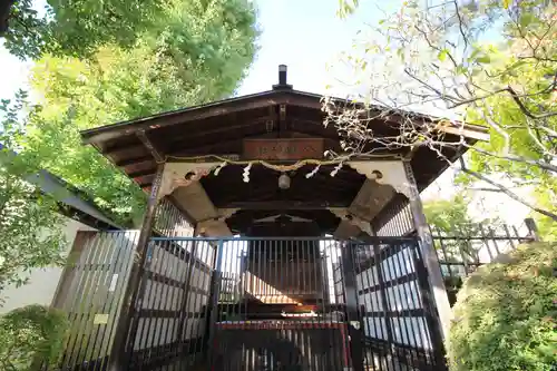 白山神社の末社