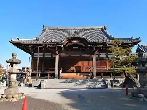 萬徳寺の本殿・本堂