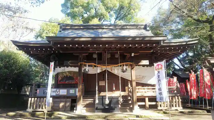 敷島神社の本殿・本堂