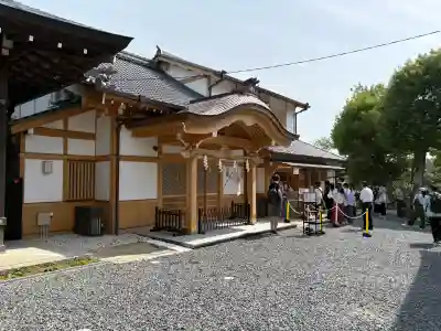 宇治神社の{uncategorized: "未分類", other: "その他", undefined: "問題あり", building: "その他建物", grave: "お墓", sacred_gate: "鳥居", guardian: "狛犬", statue: "像", buddha: "仏像", history: "歴史", nature: "自然", garden: "庭園", animal: "動物", pagoda: "塔", temizu: "手水舎", mountain_gate: "山門・神門", sanctuary: "本殿・本堂", subordinate: "末社・摂社", art: "芸術", scenery: "景色", jizo: "地蔵", ema: "絵馬", goshuin: "御朱印", omikuji: "おみくじ", items: "授与品その他", amulet: "お守り", goshuincho: "御朱印帳", eats: "食事", festival: "お祭り", votive_dance: "神楽", shichigosan: "七五三参", wedding: "結婚式", experience: "体験その他", initially: "初詣", around: "周辺", anti_infection: "感染症対策"}
