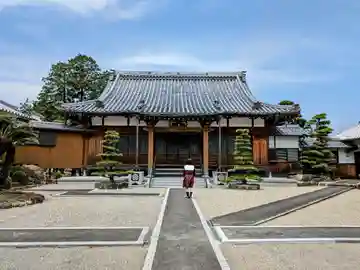 仏名寺の本殿・本堂
