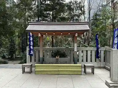 福徳神社（芽吹稲荷）の手水舎