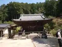 関山神社の本殿・本堂