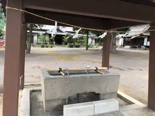 白峰宮の手水舎