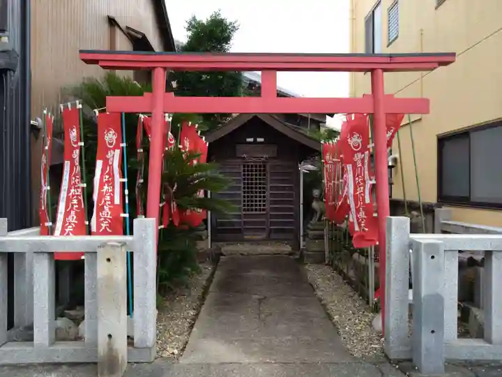 豊川稲荷の本殿・本堂