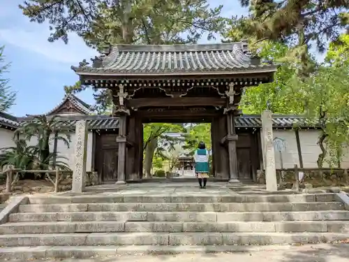 照源寺の山門・神門