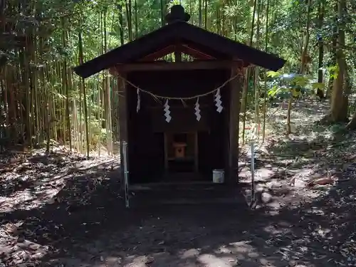 椿ノ海　水神社の末社