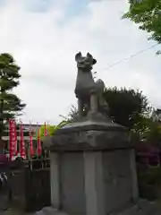 半田稲荷神社の狛犬