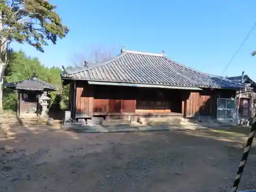 西光寺の本殿・本堂