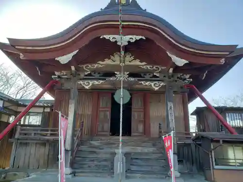 観音寺の本殿