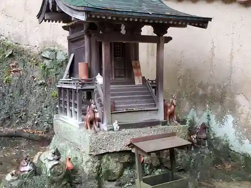 天津神社の末社