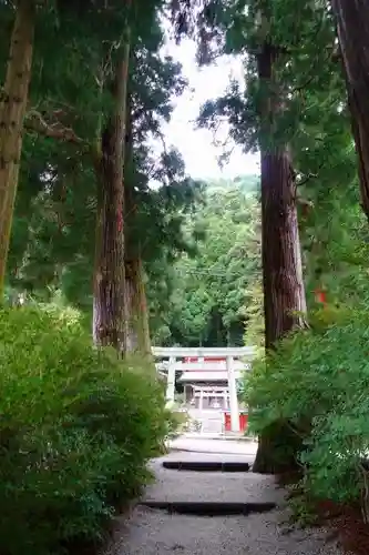 高天彦神社のその他建物