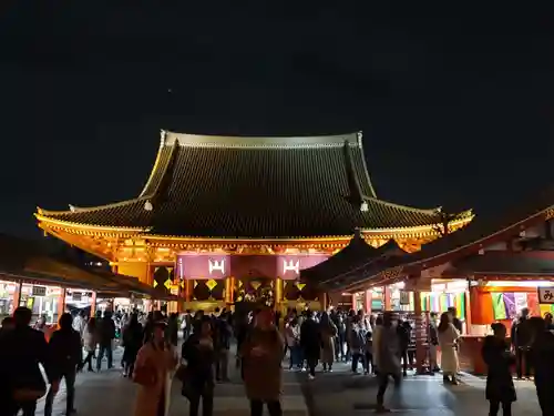 浅草寺の本殿・本堂
