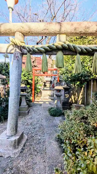 染井稲荷神社の鳥居