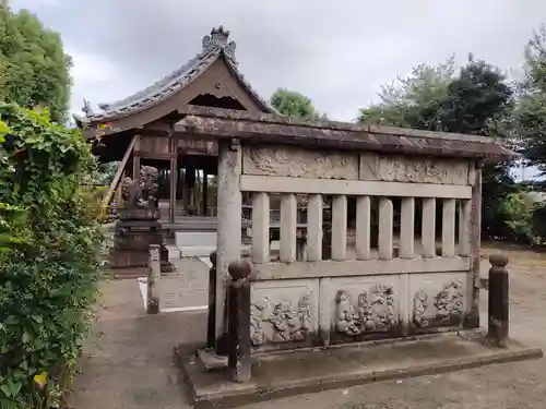 萩園神社の建物その他