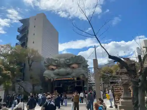 難波八阪神社の{uncategorized: "未分類", other: "その他", undefined: "問題あり", building: "その他建物", grave: "お墓", sacred_gate: "鳥居", guardian: "狛犬", statue: "像", buddha: "仏像", history: "歴史", nature: "自然", garden: "庭園", animal: "動物", pagoda: "塔", temizu: "手水舎", mountain_gate: "山門・神門", sanctuary: "本殿・本堂", subordinate: "末社・摂社", art: "芸術", scenery: "景色", jizo: "地蔵", ema: "絵馬", goshuin: "御朱印", omikuji: "おみくじ", items: "授与品その他", amulet: "お守り", goshuincho: "御朱印帳", eats: "食事", festival: "お祭り", votive_dance: "神楽", shichigosan: "七五三参", wedding: "結婚式", experience: "体験その他", initially: "初詣", around: "周辺", anti_infection: "感染症対策"}