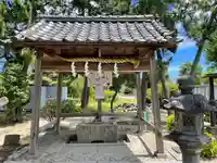 江島若宮八幡神社の手水舎