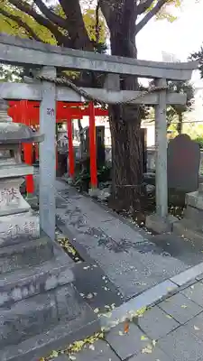 千種稲荷神社の鳥居