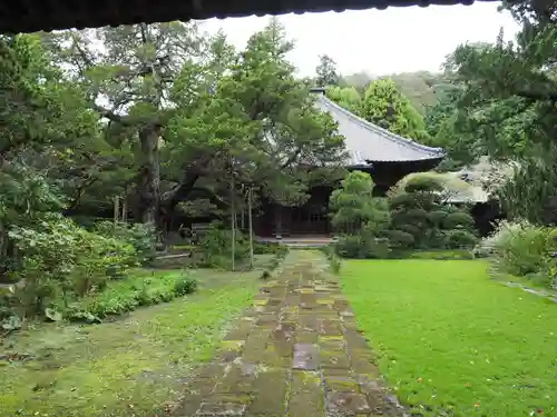 寿福寺の本殿