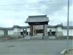 報恩寺の山門