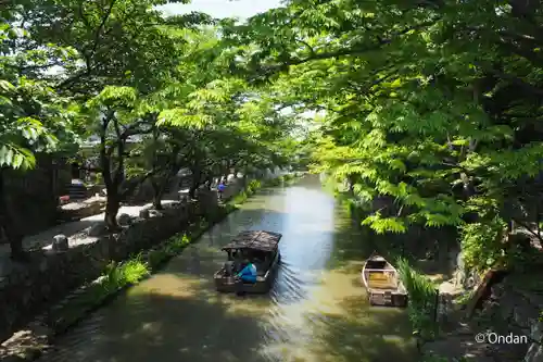 日牟禮八幡宮の周辺