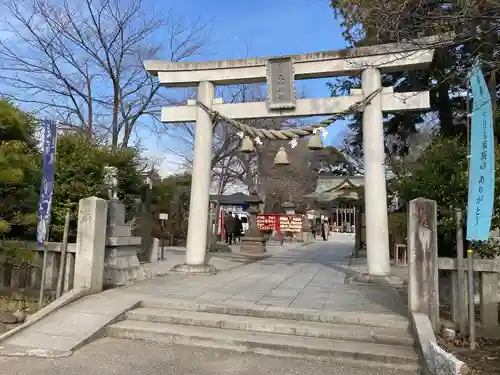 鎮守氷川神社の鳥居