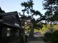 東明院の建物その他