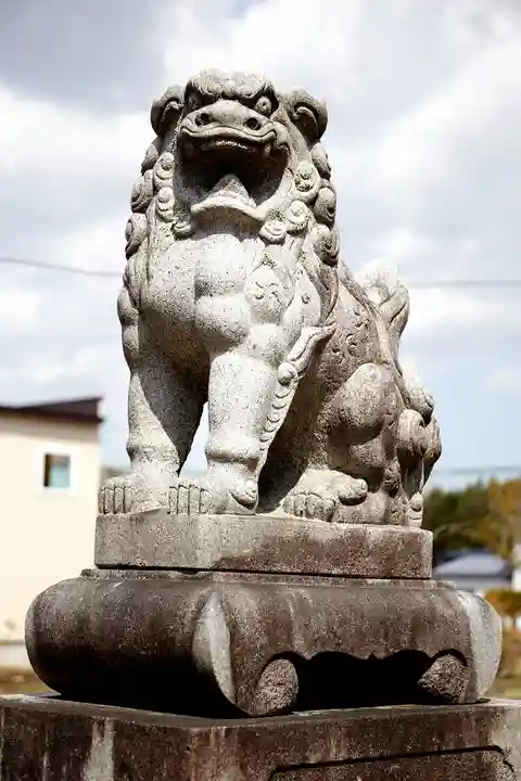 川上神社の狛犬