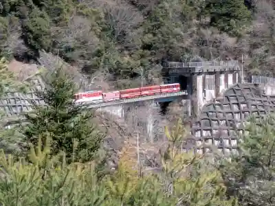 智満寺の{uncategorized: "未分類", other: "その他", undefined: "問題あり", building: "その他建物", grave: "お墓", sacred_gate: "鳥居", guardian: "狛犬", statue: "像", buddha: "仏像", history: "歴史", nature: "自然", garden: "庭園", animal: "動物", pagoda: "塔", temizu: "手水舎", mountain_gate: "山門・神門", sanctuary: "本殿・本堂", subordinate: "末社・摂社", art: "芸術", scenery: "景色", jizo: "地蔵", ema: "絵馬", goshuin: "御朱印", omikuji: "おみくじ", items: "授与品その他", amulet: "お守り", goshuincho: "御朱印帳", eats: "食事", festival: "お祭り", votive_dance: "神楽", shichigosan: "七五三参", wedding: "結婚式", experience: "体験その他", initially: "初詣", around: "周辺", anti_infection: "感染症対策"}