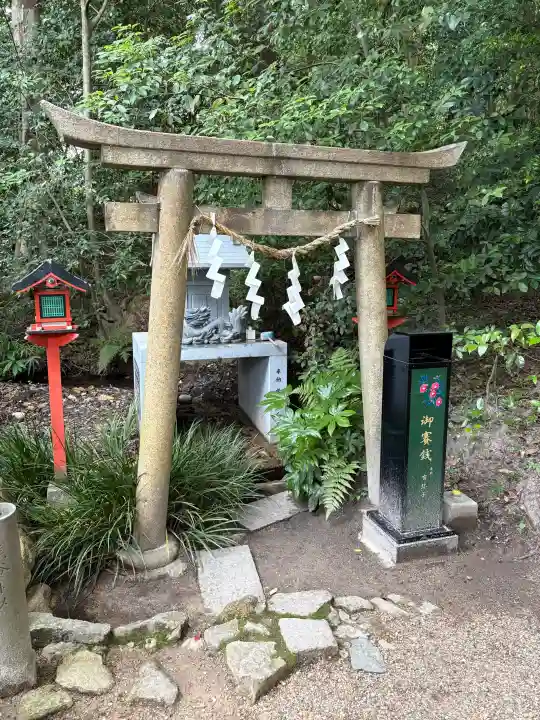 越木岩神社(兵庫県)
