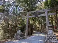 砥鹿神社(奥宮)の鳥居