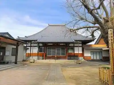 光通寺の本殿