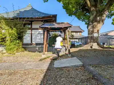 八王子神社（春日井）の手水舎