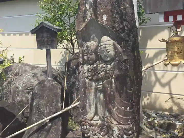 比賣神社(旧比賣塚)(奈良県)