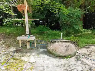 諏訪社(中志段味)の手水舎