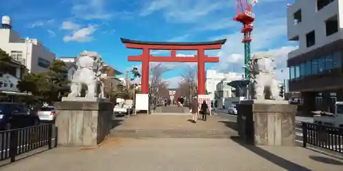 鶴岡八幡宮の鳥居