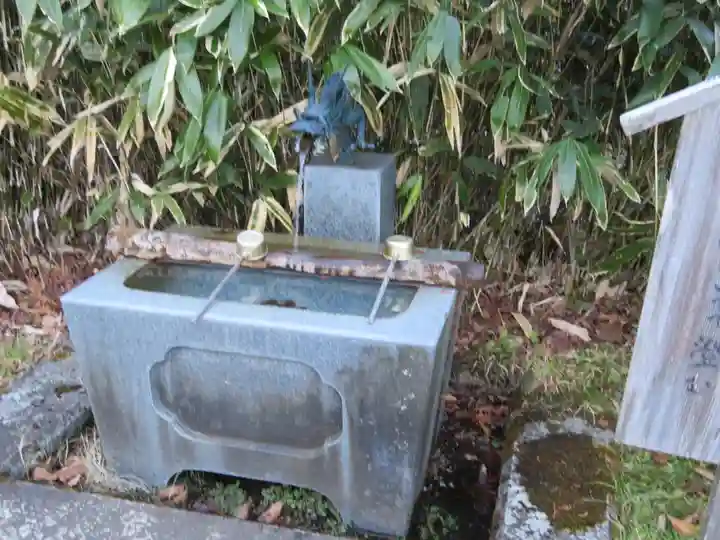 縁結神社の手水舎