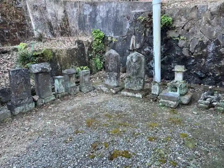 杉山社(帷子町杉山社・久保杉山神社)の仏像