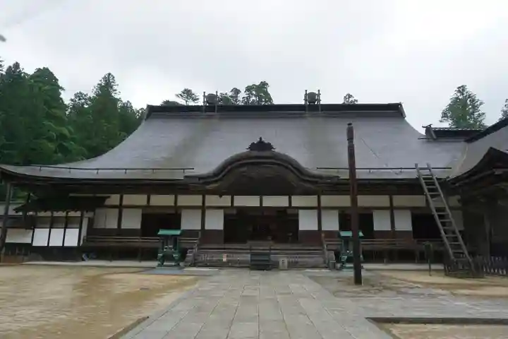 高野山金剛峯寺の本殿・本堂