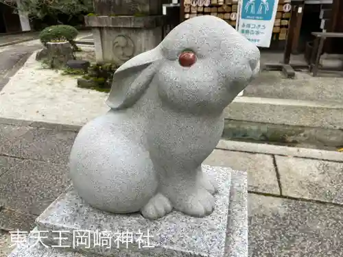 岡崎神社の狛犬