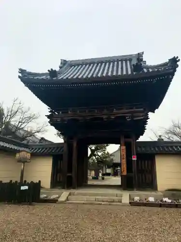 道明寺の山門・神門